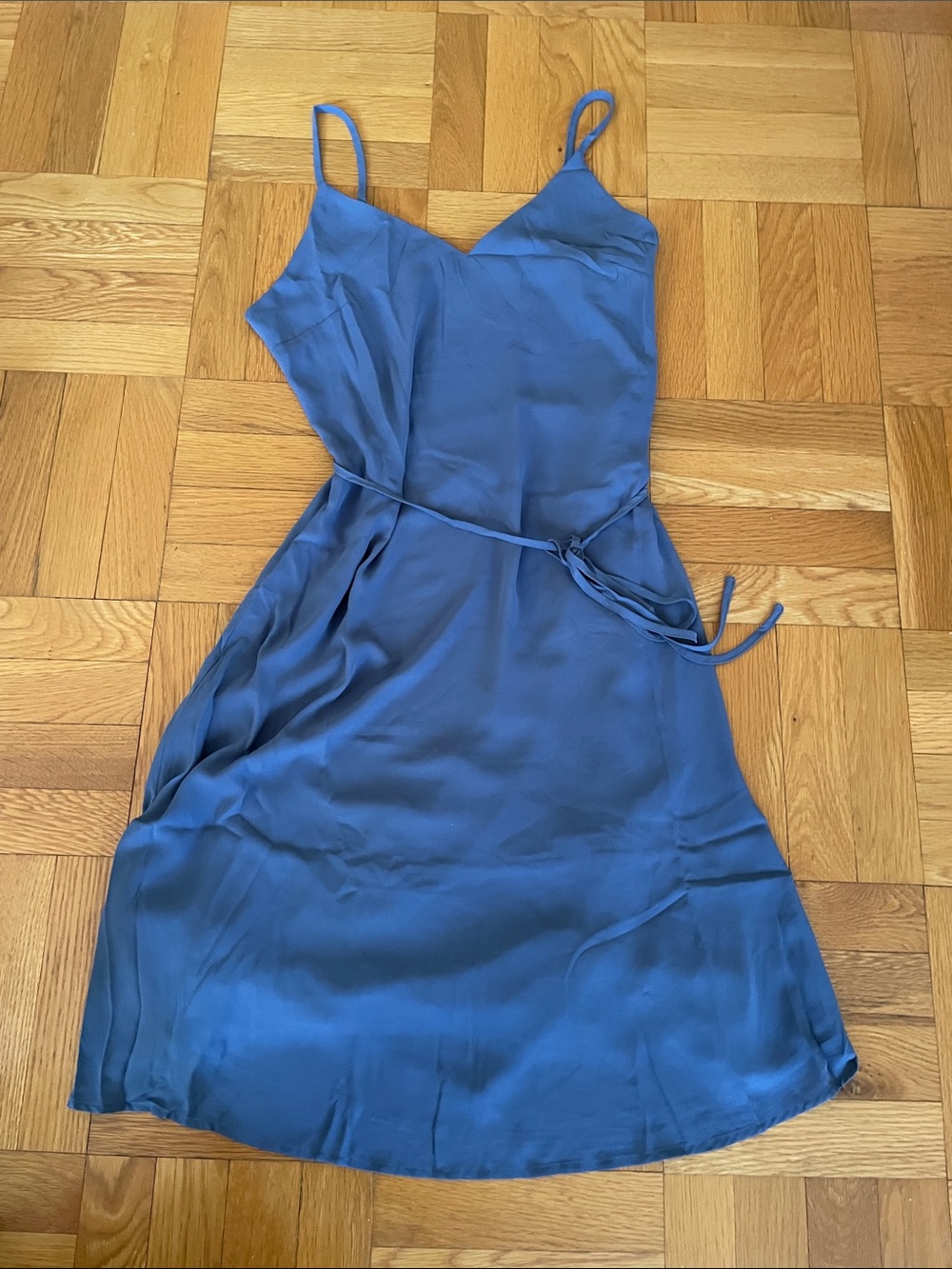 Lulus Dusty Blue Tie Back Slip Midi Dress Adjustable Straps Size Large NWT